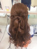 ブリエ(briller)&nbsp;ブリエ☆結婚式☆結ぶリボンアレンジハーフアップ