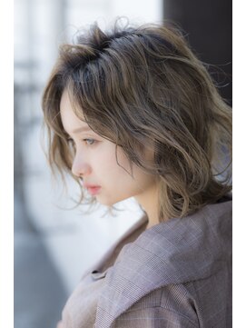 ミエル ヘア 新宿(miel hair) ウェーブボブ