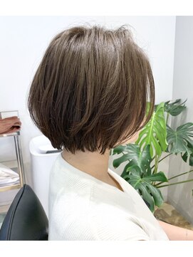 リラヘアー(Rela hair) 大人ショートボブ