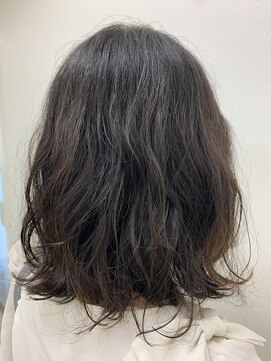 バースデイ 昭島店(Birthday) ふんわりパーマ