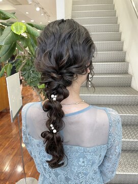 カッツ 元町店(CUT S) ふわふわ編みおろしヘアセット