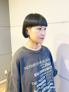 ヘアーアイストゥーレ(HAIR ICI TRE) ショート/ショートヘア/丸みショート/ボブ/ショートボブ