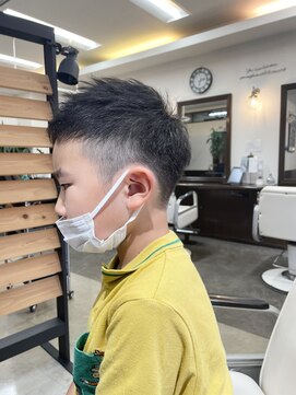 ムーブ(Moob) メンズ☆ツーブロックスタイル【別府】