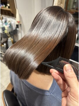 アトリエ シックス(atelier six.) 髪質改善トリートメント