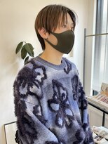 ヘアーアイスカルテット(HAIR ICI QUARTET)&nbsp;ショートウルフセンターパートメンズカット