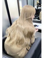 リアオオサカ テラス 梅田(Ria OSAKA terrace)&nbsp;韓国ロングヘア×シールエクステ×ミルクティーベージュ