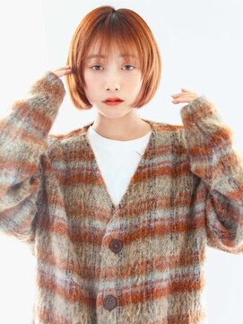 ガリカ 渋谷(Gallica) 顔まわりレイヤーミニボブに色素薄めベージュカラー