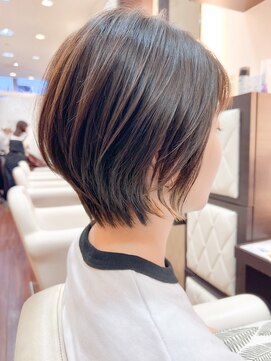 ヴィサージュ ギンザ VISAGE GINZA 丸みショート