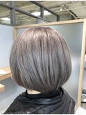 白髪染め　美髪のススメ　ショートカット
