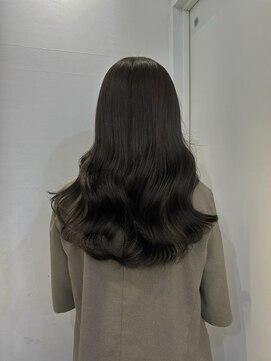 イオエ 梅田(ioe) ミルクティーベージュ/レイヤーボブ /髪質改善/縮毛矯正