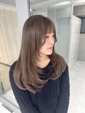 スウィープ 平尾(sweep) レイヤーカット/ミルクティーベージュ/顔周りレイヤー