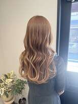 ラヴィン(LOVIN’)&nbsp;ベージュ/ロングヘア/透明感カラー