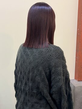 〈浅草 半個室〉切りっぱなしロブ×カシスピンク