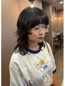 サロンドジョー(salon de joe) ウルフパーマ、ミディアムウルフ【井上咲】