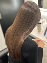 ピリオド 赤坂(Period.)&nbsp;ロングヘアー上品ベージュカラー上級髪質改善　赤坂見附