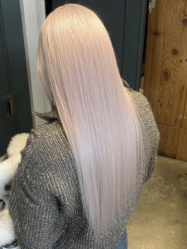 ネハス 名古屋栄店(nehus.) ミルクティー/ブリーチカラー/ウルフカット/レイヤーカット