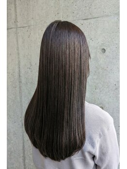 コトコ(cotoco)の写真/経験豊富なスタイリストの丁寧なカウンセリングで髪質やクセを見極め、一人ひとりに合った施術をご提案◇