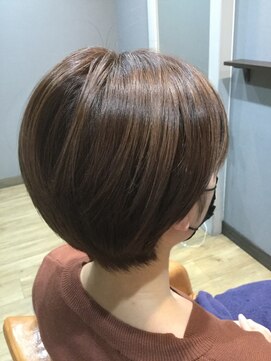 クロデザイン(KURO DESIGN) グラデーションショート