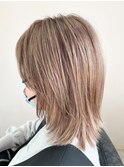 『Andco』ミディアムウルフ ラベージュ ブリーチ有り