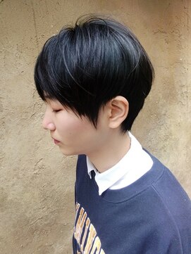 ビュートリアム 梅田(BEAUTRIUM) 大阪/梅田/大人ショート/ 透け感のある大人美人ショート