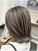 白髪ぼかし+グレージュカラー+ミディアム