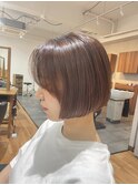 暖色ベージュ×ボブ