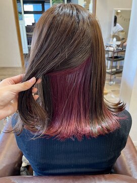 レガロヘアーデザイン(Regalo hair design) Regalo切りっぱなしボブ×赤みブラウン×インナーカラー:ピンク