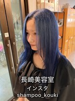 コワファースト長崎シャンプーボーイ 2nd(COIFF1RST 長崎 SHAMPOO BOY) 長崎 ケアブリーチ 色落ちシルバー ブルーグレー