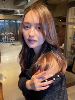 エルメ(Elme)&nbsp;ニュアンスほつれ女神ヘア