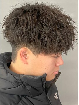 バース バイ ハピネス(BIRTH by happiness) 奈良縦落ちツイストスパイラルパーマ