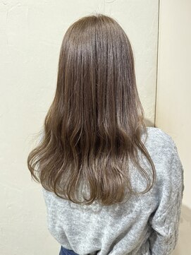 リサヘアーデザイン(RISA HAIR DESIGN) 天神／大名／赤坂　オリーブベージュ