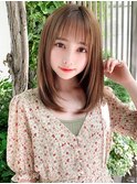 大人可愛い小顔前髪顔まわりミディアムレイヤーカットストレート