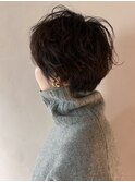 【丸みショート×無造作パーマ】