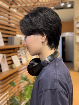 マッシュ アドベ 八戸ノ里(MASHU ADOBE) マッシュウルフ×毛流れセンターパート