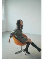 トゥーザシー(TO THE SHE)&nbsp;レイヤー 波ウェーブパーマ風