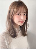 斜めバングくびれヘアこなれヘア大人可愛い艶感#330f1225