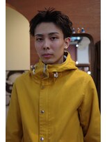 エディ(Edy)&nbsp;メンズスパイキーショートニュアンスパーマ刈り上げ眉毛カット