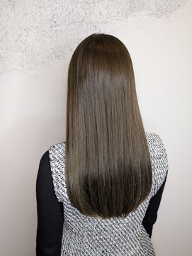 ルフェール ビューティーアンドスパ(REFAIRE beauty&spa) オリーブグレージュ