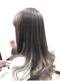 グラデーション、グレージュ☆