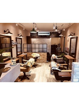 【JR赤羽駅徒歩2分】駅近の好立地☆キャリアを積んだstylistのみのヘアサロン！！気軽に何でも相談できる♪