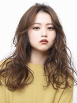 ピークアブー アヴェダ アトレ恵比寿(PEEK-A-BOO AVEDA) センターパート大人かわいいロングヘア 恵比寿 山浦