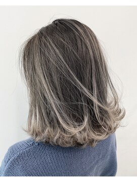 アライブ キチジョウジ(ALIVE Kichijoji) 【ALIVE吉祥寺】ホワイトグレージュエアタッチバレイヤージュ