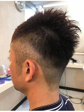 髪工房 ナチュラルシェイプ(natural shape) ソフトモヒカン