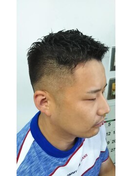 ヘアサロン テラオカ 濡れパン　フェード