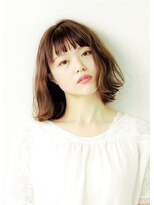 クリーム(Cream)&nbsp;切りっぱなしボブ×グレーベージュ