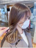 顔まわりレイヤーカットベージュ