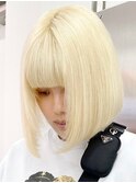 ブロンドボブ[新宿駅/グレーベージュ/レイヤーロング]