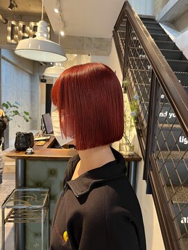 ココモ(KOKOMO) 【三野隼澄】ミニボブ×ワインレッド