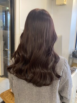 アコロン(acoron) 艶ロング　新宿/髪質改善/透明感カラー/ロング/くびれ巻き