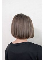 ホロ(holo-)&nbsp;つるりんちょ髪質改善カラー